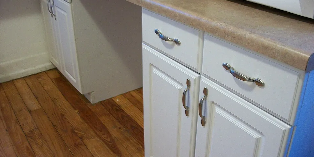 How to Organize a Small Kitchen: 10 Steps for More Space