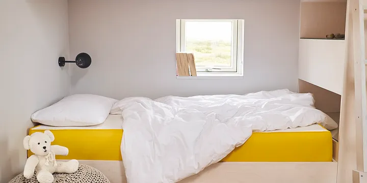 How to Clean a Mattress: 9 Steps for Stains and Odor