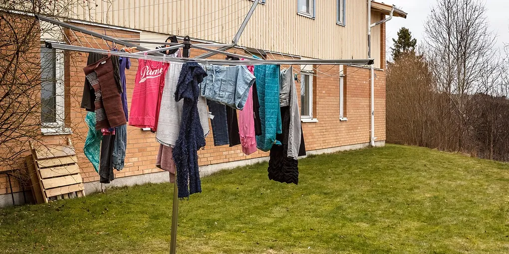 How to Wash Clothes: 10 Steps for Cleaner, Longer-Lasting Laundry