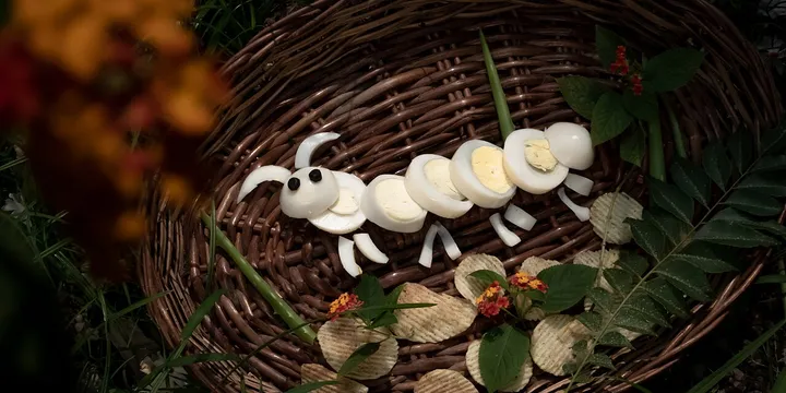 How to Boil Eggs: 8 Steps to Easy Peeling